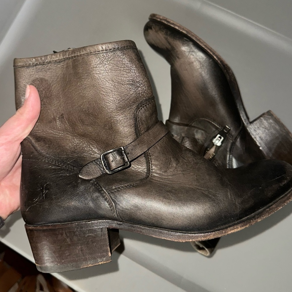 Frye Grey-Black Leather Boots
